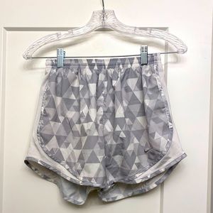 Mike running tempo shorts